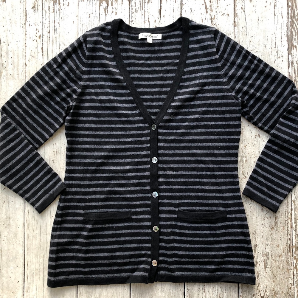 TRAVELSMITH 90%merino/10nylon cardigan sweater
